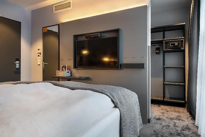 Holiday Inn - The Niu, Charly Frankfurt City By Ihg Frankfurt nad Mohanem Hotel