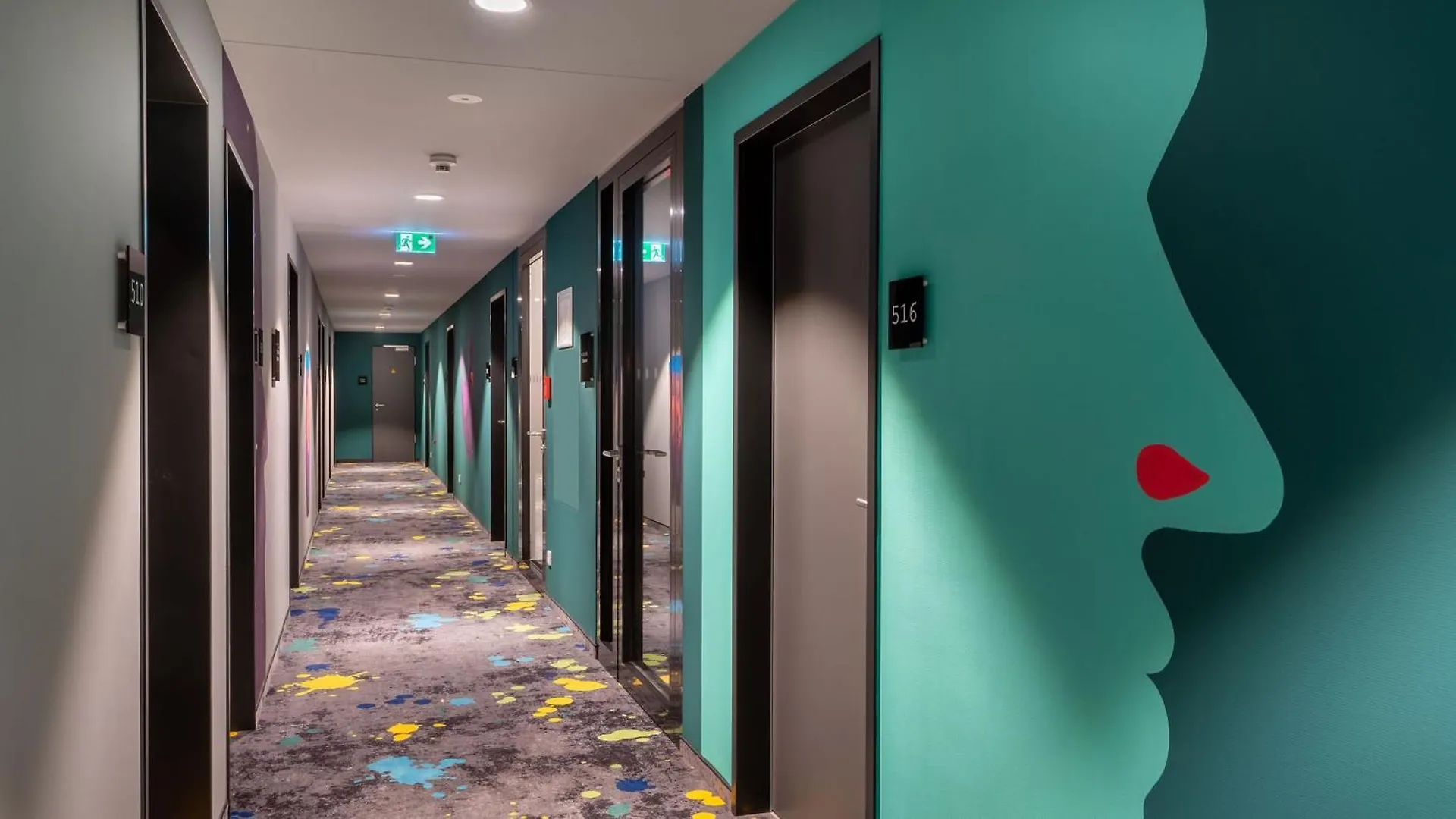 Holiday Inn - The Niu, Charly Frankfurt City By Ihg Frankfurt nad Mohanem Hotel