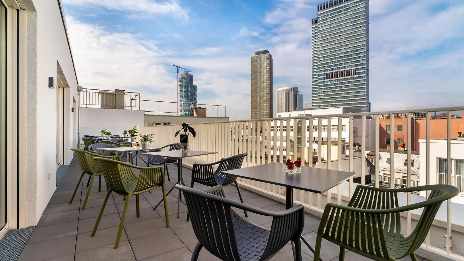 Holiday Inn - The Niu, Charly Frankfurt City By Ihg Francfort-sur-le-Main